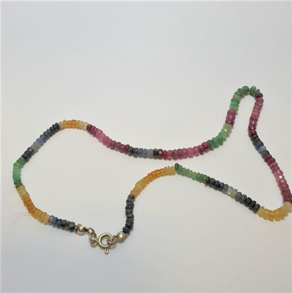 Tasarım Kolye Değerli Taşların Dansı