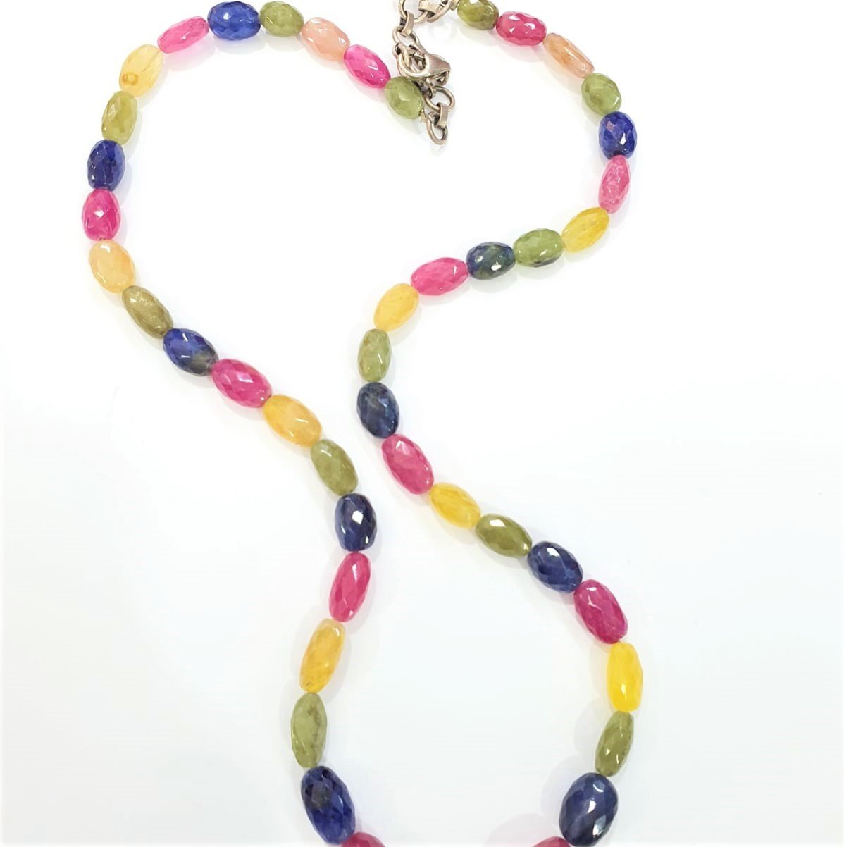 Safir Orta Boy Taşlı Kolye