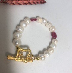 Pearl Ruby Bracelet